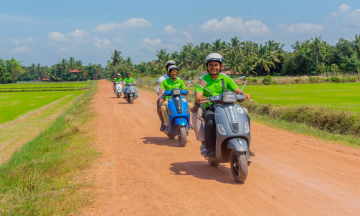 Vietnam Vespa Tour siem reap Cambodia
